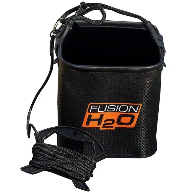 Bac de Apa Guru Fusion H2O Water Bucket – Compact, Usor si Esential pentru Orice Partida de Pescuit Ofertă limitată