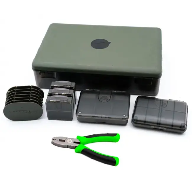 Reducere de preț Cutie Organizator Korda Tackle Box Bundle 29 Compartimente + Cleste Sertizare