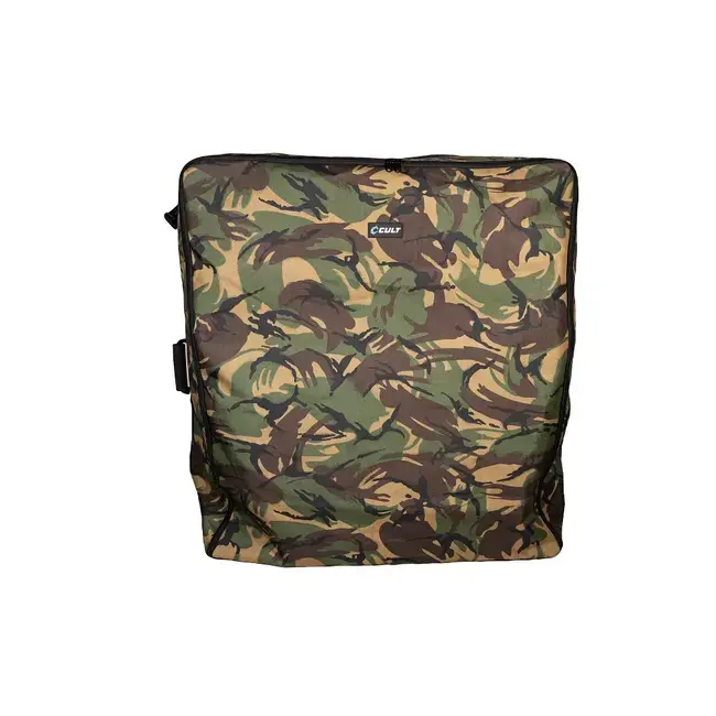Nu rata Geanta Husa Pat Pescuit Cult Tackle DPM Universal Bedchair Bag,88x80x31cm