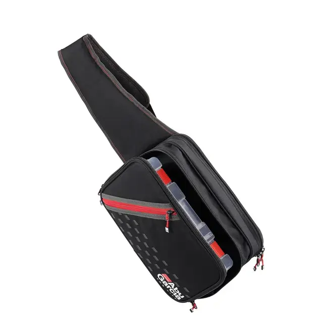 Ofertă de sezon Geanta Abu Garcia Sling Bag + 2 Cutii, 31x12x22cm
