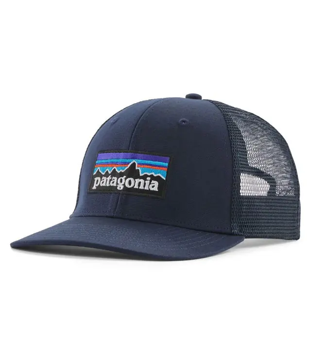 Cumpără acum Șapcă PATAGONIA P-6 LOGO TRUCKER HAT Uni