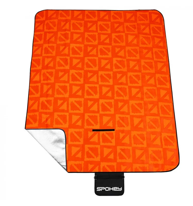 Patura picnic impermeabila 150x180 cm Spokey Picnic Apricot, captusita cu aluminiu Ofertă