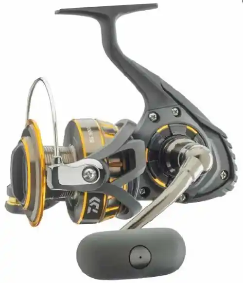 MULINETA DAIWA BG 3500 6RUL/220MX030/5,7:1 Promoție